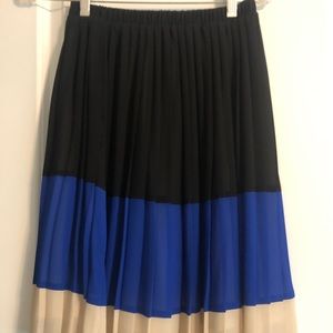 Sixten color block pleated skirt